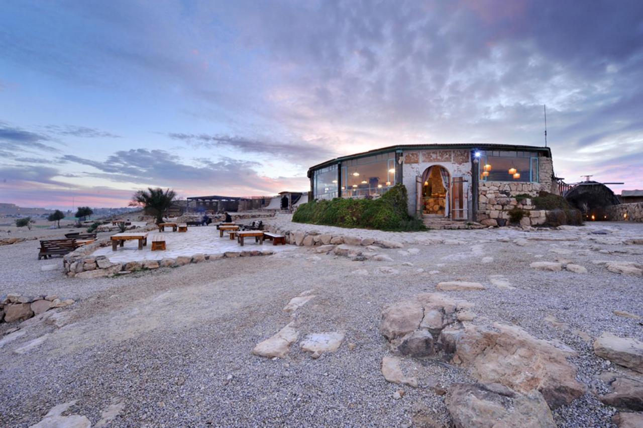 Desert Shade Camp חוות צל מדבר ميتزبي رامون المظهر الخارجي الصورة