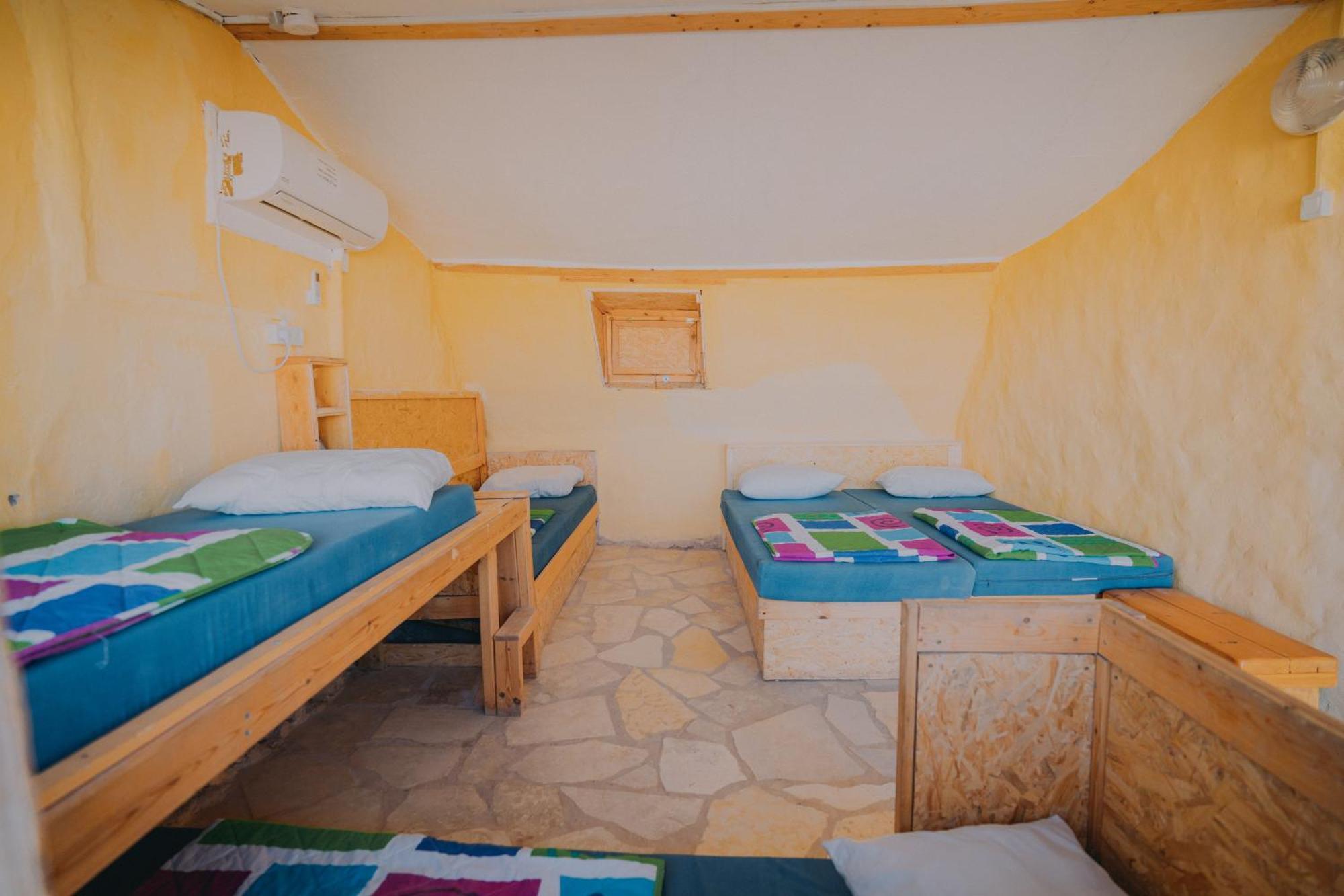 Desert Shade Camp חוות צל מדבר ميتزبي رامون الغرفة الصورة